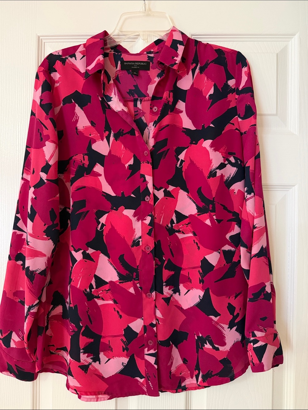 Banana Republic Fuchsia and Navy Abstract Print Button-Down Shirt